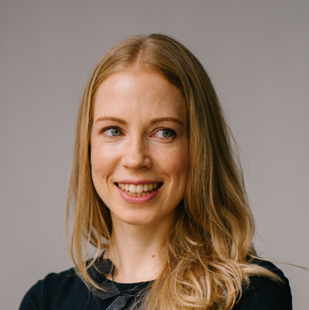 Karla Kurzschluss, Eventkritikerin